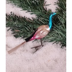 Antique exotic bird, with crown and green beak, l: 14,5 cm.