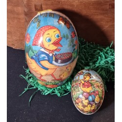 2 old cardboard Easter egg, h: 15,5 - 7,5 cm.