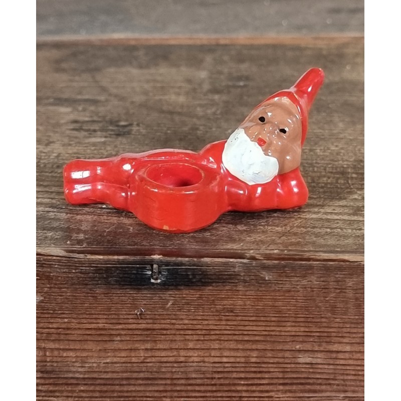 Gammel keramiknisse, lille, mål: 3,5 x 7 cm.