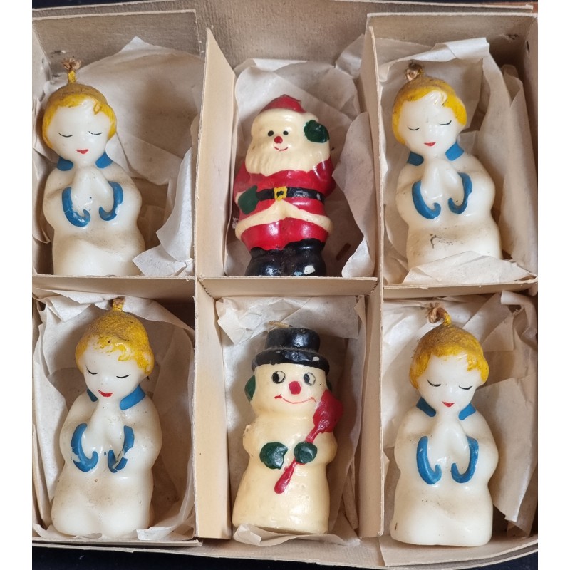 Box of old figure candle lights, h: 7,5 - 8,5 cm.