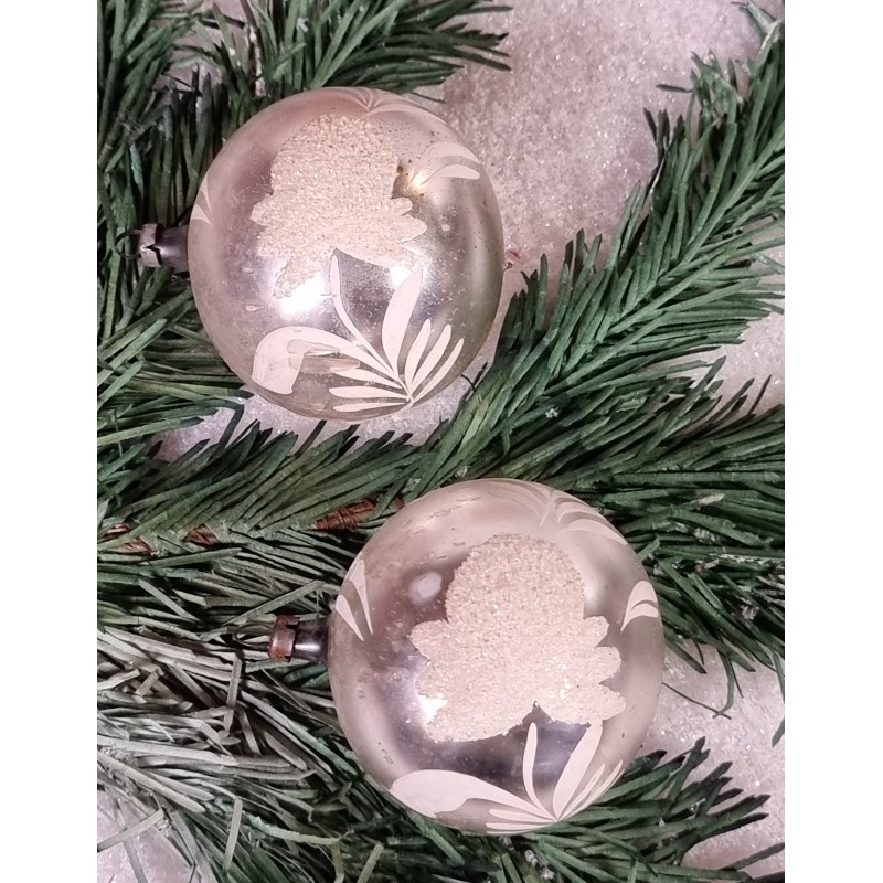 Old glass ornament, flower with sugar, h: 6,5 cm (2x).