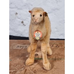 Old Steiff animal, dromedary, h: 15 cm.
