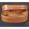 Antique bentwood box with a straw hat, size: 35 X 19,5 X 11, 5 CM (box)