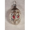 Antique glass ornament, art nouveau with a bouquet, h: 5,5 cm.