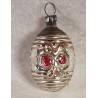 Antique glass ornament, art nouveau with a bouquet, h: 5,5 cm.