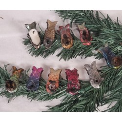 10 antique candle holders, colored fish, size: 4 x 2,5 cm.