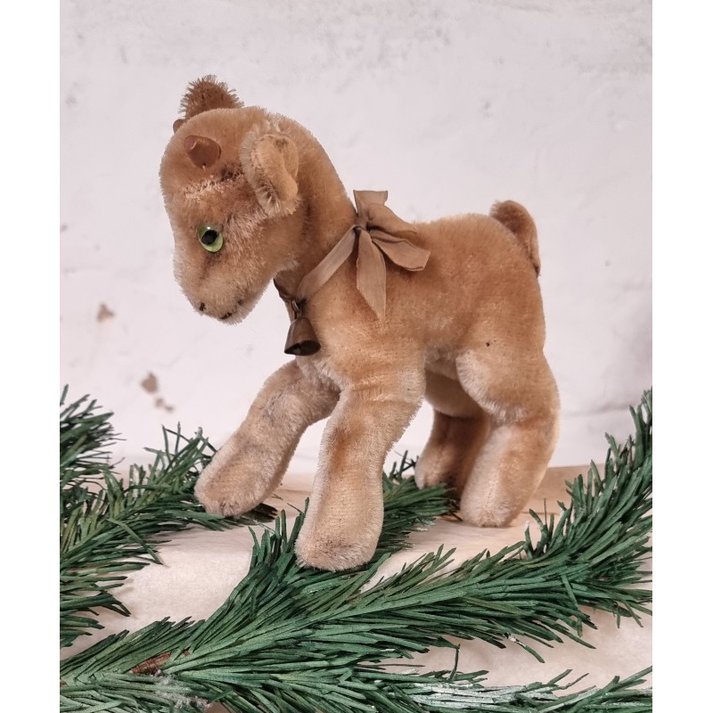 Old Steiff animal, ram with bell and ribbon, h: 14 cm.