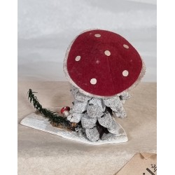 Old pine cone elf with mushroom hat, h: 7,5 cm.