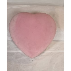 Antique heart shaped candycontainer with decoration, size: 22 x 22 cm.