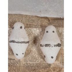 Gammelt julepynt, hvid med sort Mica, h: 9 cm. (2stk)