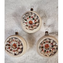 Antique, tall reflectors with star pattern, h: 7 cm.