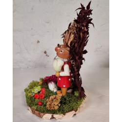 Gammel opstilling fra Erzgebirge med hare, h: 15,5  cm ( harer) 24 cm (løv bagved)