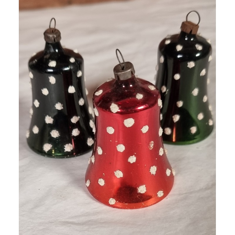 Gammelt glaspynt, 3 farvede klokker med prikker, h: 6,5 cm. (3stk)