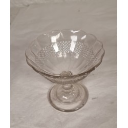 Antik sukkerskål på fod, Kastrup glasværk 1886, h: 12 cm.
