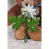 Gammel fransk knage med blomst og blade, h: 17 cm.