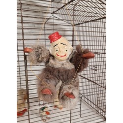 Old toy, monkey in fur with papier-mache head, h: 18 cm.