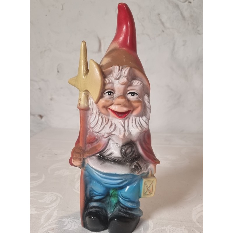 Old German Garten Zwerg with hellebard and lamp, h: 30 cm.