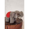 Old Steiff elephant, small, h: 6,5 cm.