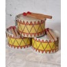 Old toy drums in metal with drumsticks, Ø: 16 cm, h: 9 cm (drum).