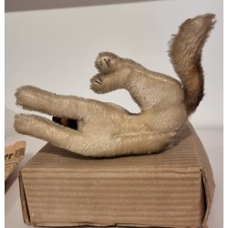 Old Steiff animal, German shepherd dog, size: 15 x 25 cm.