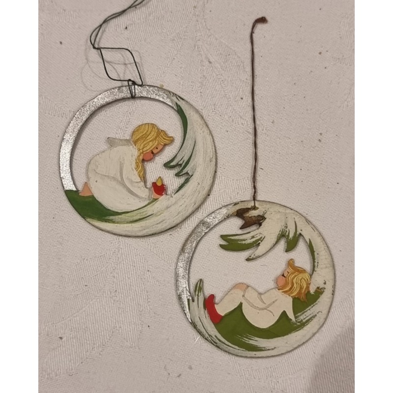 2 old handpainted paper ornaments, Ø: 5 cm.
