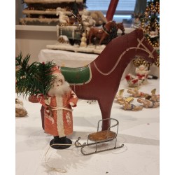 Old prison horse, red- brown and  green, h: 20 cm.