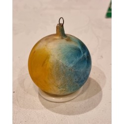 Antique glass ornament with gelatine, h: 5,5 cm.