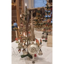 Antique tree top with wire and bells, h: 29 cm.