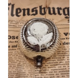 Antikt glaspynt, blomst med blade/Mica, jugend, h: 7,5 cm.