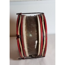 Gammel/antik ? garder tromme, mål: Ø: 36 cm, h: 23 cm.