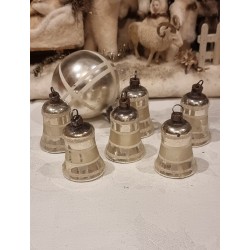 Samling glaspynt, 6 klokker og 1 kugle med striber, h: 4 - 6 cm. (7stk)