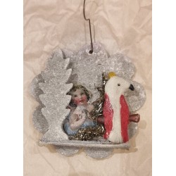 Gammelt pap pynt med engel...