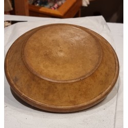 Old pottery, plate, cowhorn teknik, Ø: 21 cm.