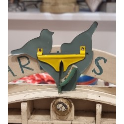 Old tin toys, moving birds, size: 11 x 9,5 cm.