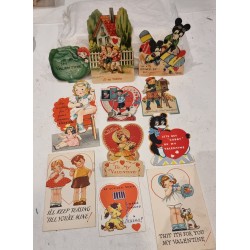 11 old Valentines card, h:...