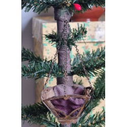 Antique candleholder, basket, h: 12 cm, incl. hanger.