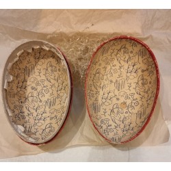 Gammelt pap påskeæg, påske motiver, h: 14 cm.