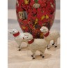 3 old sheep with necklace, h: 5 cm (3x).