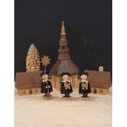Erzgebirge, opstilling med gamle huse, kirke, korsangere og præst, h: 12 cm (kirke).