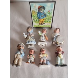 1 billede og 7 gamle Mecki figurer i porcelæn, h: 16,5 cm (billede).