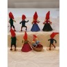 Collection of old pipe cleaner elves, h: 8 cm (the highest) (9x).