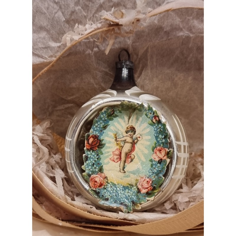 Antik reflektor med glansbillede, h: 7 cm.