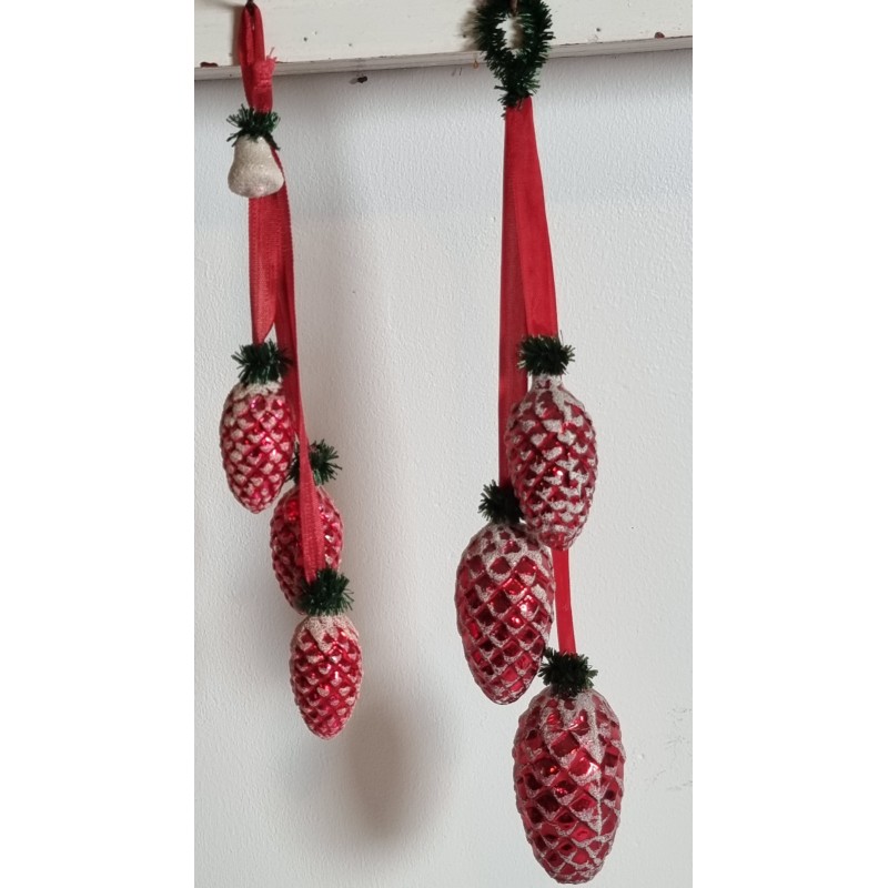 2 old hanger with glass pinecones with "snow", l: 24 - 31 cm (2x)