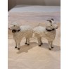 Vædder med horn og blåt halsbånd and sheep with a bell, h: 9,5 -10 cm. (2stk)