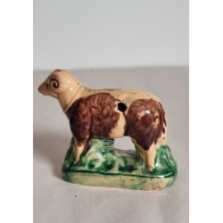 Gammelt lertøj, sparebøsse, vædder, mål: 9,5 x 11 cm.