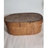 Antique wig- and cardboard box with paper look like wood, size: 42 x 27 x 16 cm.