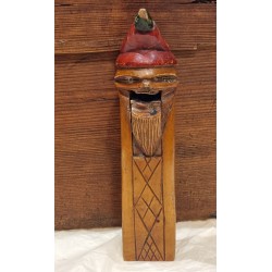 Gammel norsk almuekunst, nøddeknækker årstal ?, h: 18 cm.
