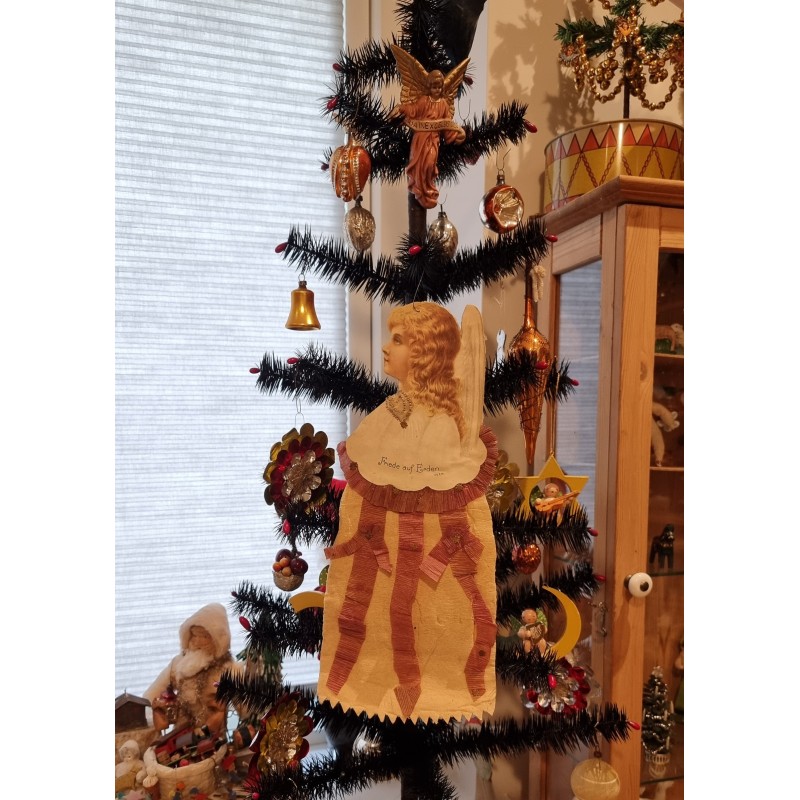 Antique Christmas ornament, angel in cotton and crepe, h: 35 cm.