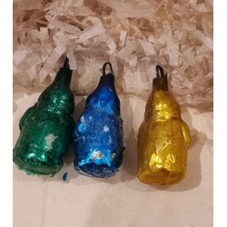 Orig. kasser (5x6cm) med små antikke tyske glas julemænd, h: 3,5 cm. (3stk)