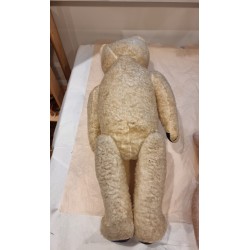 Gammel lys Holstebro bamse (1945 - 1961), h: 70 cm.
